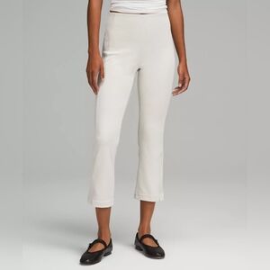 Lululemon Athletica Cream Ribbed Crop Pants